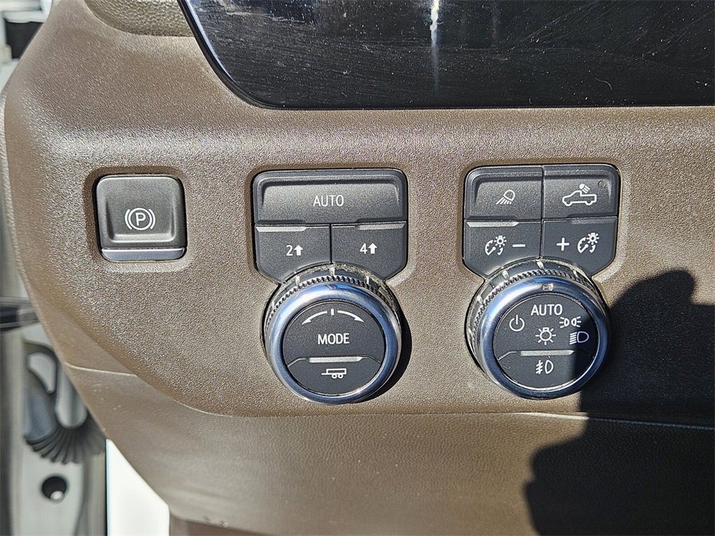 Used 2022 GMC Sierra 1500 SLT w/ SLT Convenience Package image 23