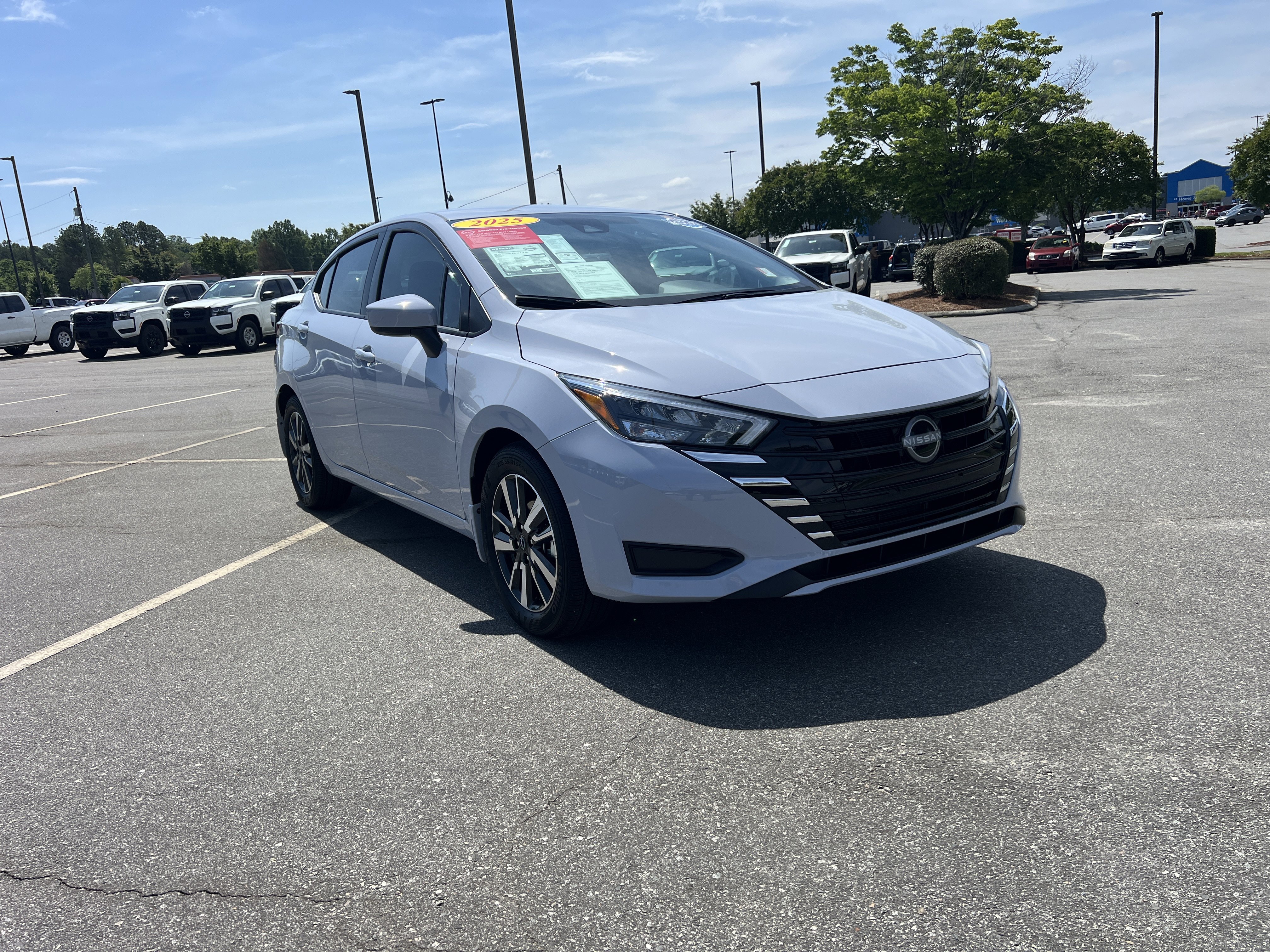 Used 2025 Nissan Versa SV w/ Trunk Package FWD image 3