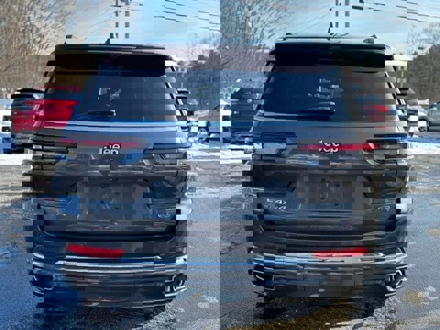 Used 2021 Jeep Grand Cherokee L Overland w/ Luxury Tech Group IV image 8