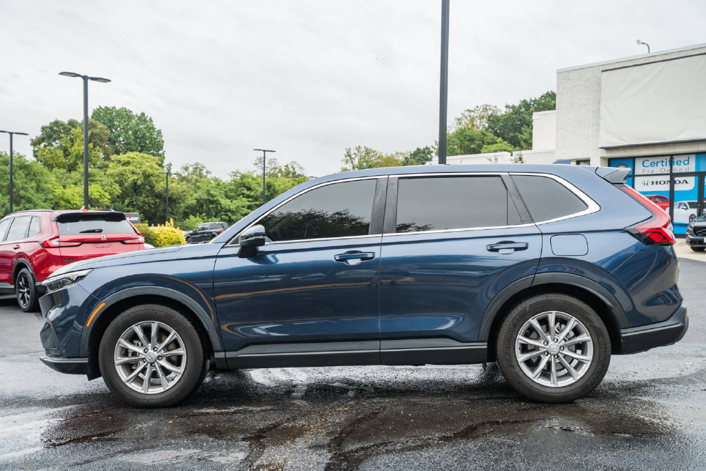 Used 2025 Honda CR-V EX-L image 4