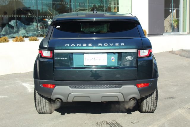Used 2017 Land Rover Range Rover Evoque SE image 7