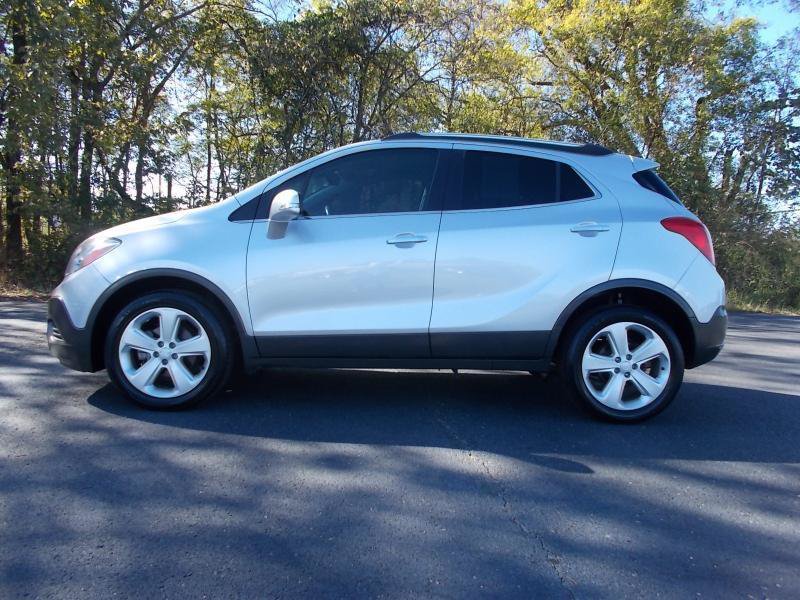 Used 2016 Buick Encore FWD image 2