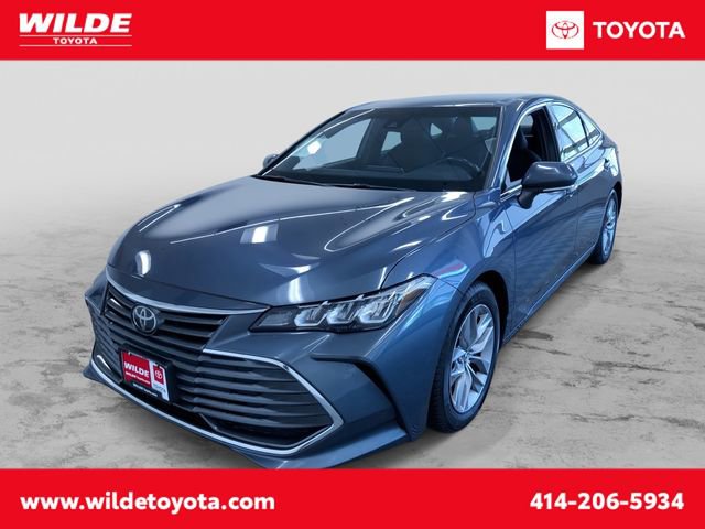 Used 2020 Toyota Avalon XLE FWD image 1