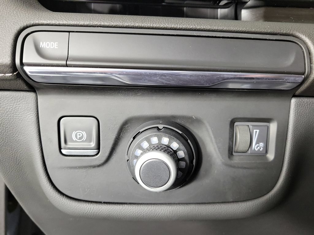 Used 2022 Cadillac Escalade Luxury RWD image 30