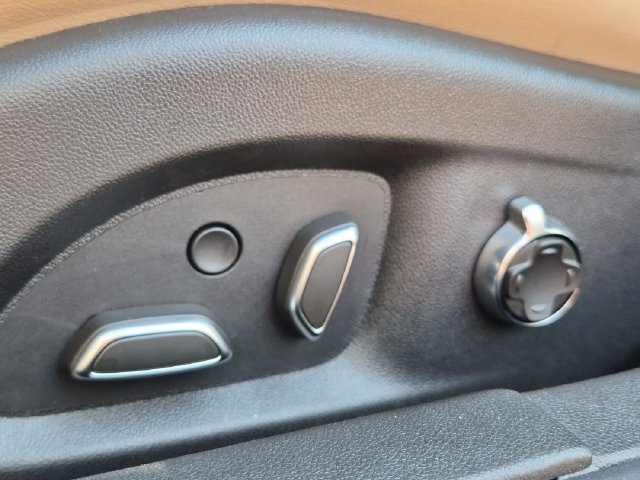 Used 2026 Cadillac CT5 Premium Luxury AWD/4WD image 19