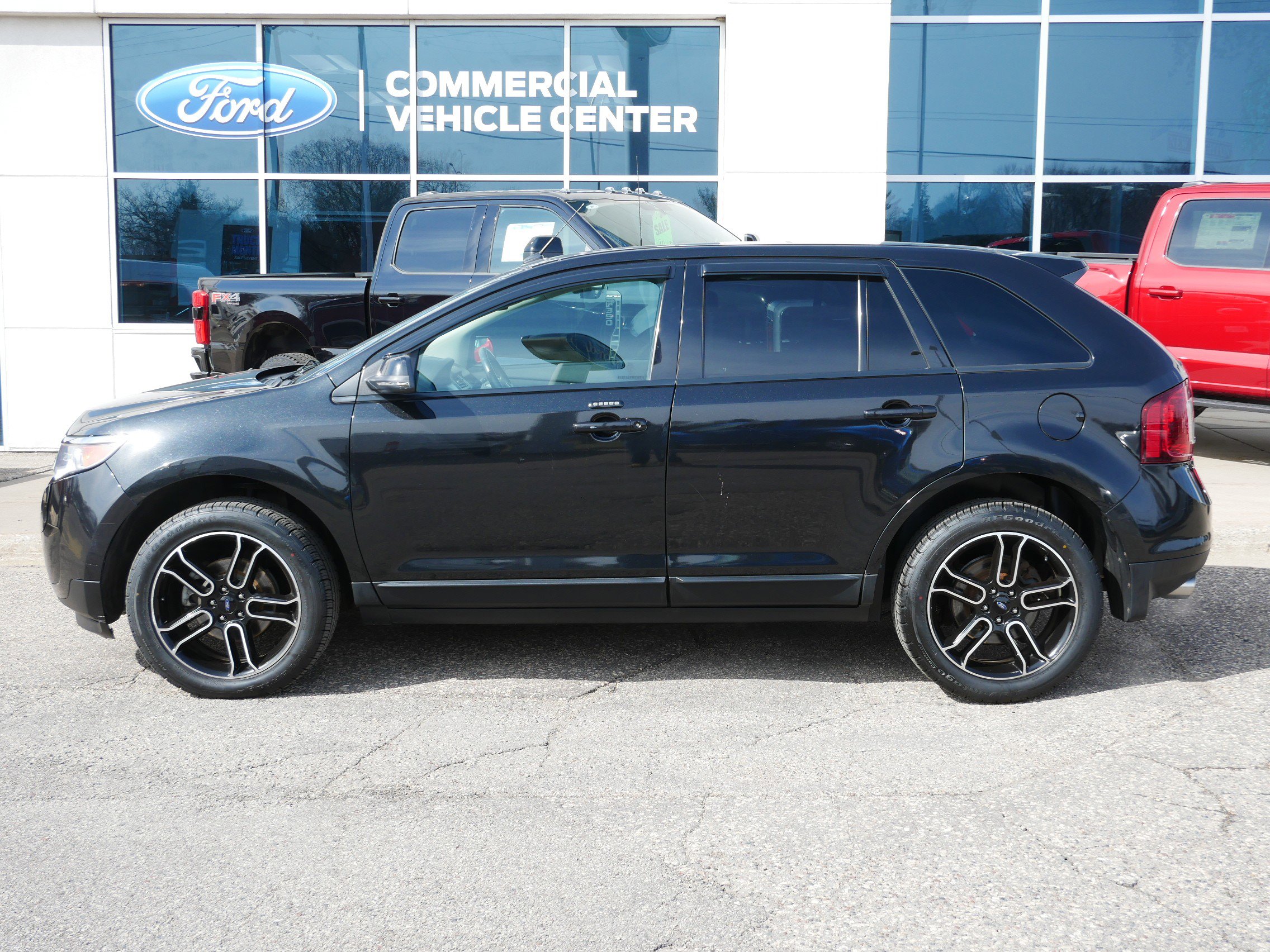 Used 2013 Ford Edge SEL image 26