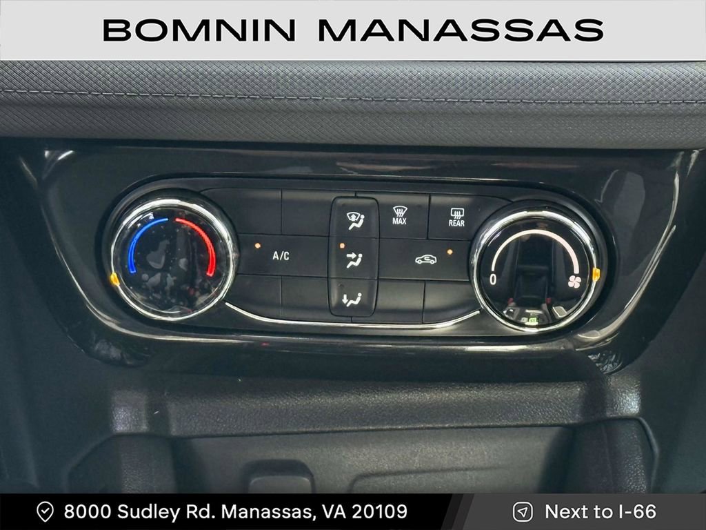 Used 2024 Chevrolet TrailBlazer LT w/ Driver Confidence Package image 19