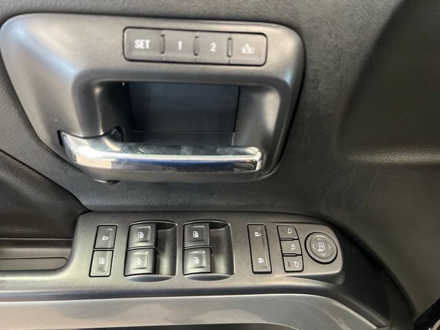 Used 2016 Chevrolet Silverado 1500 LTZ Z71 w/ LTZ Plus Package AWD/4WD image 27