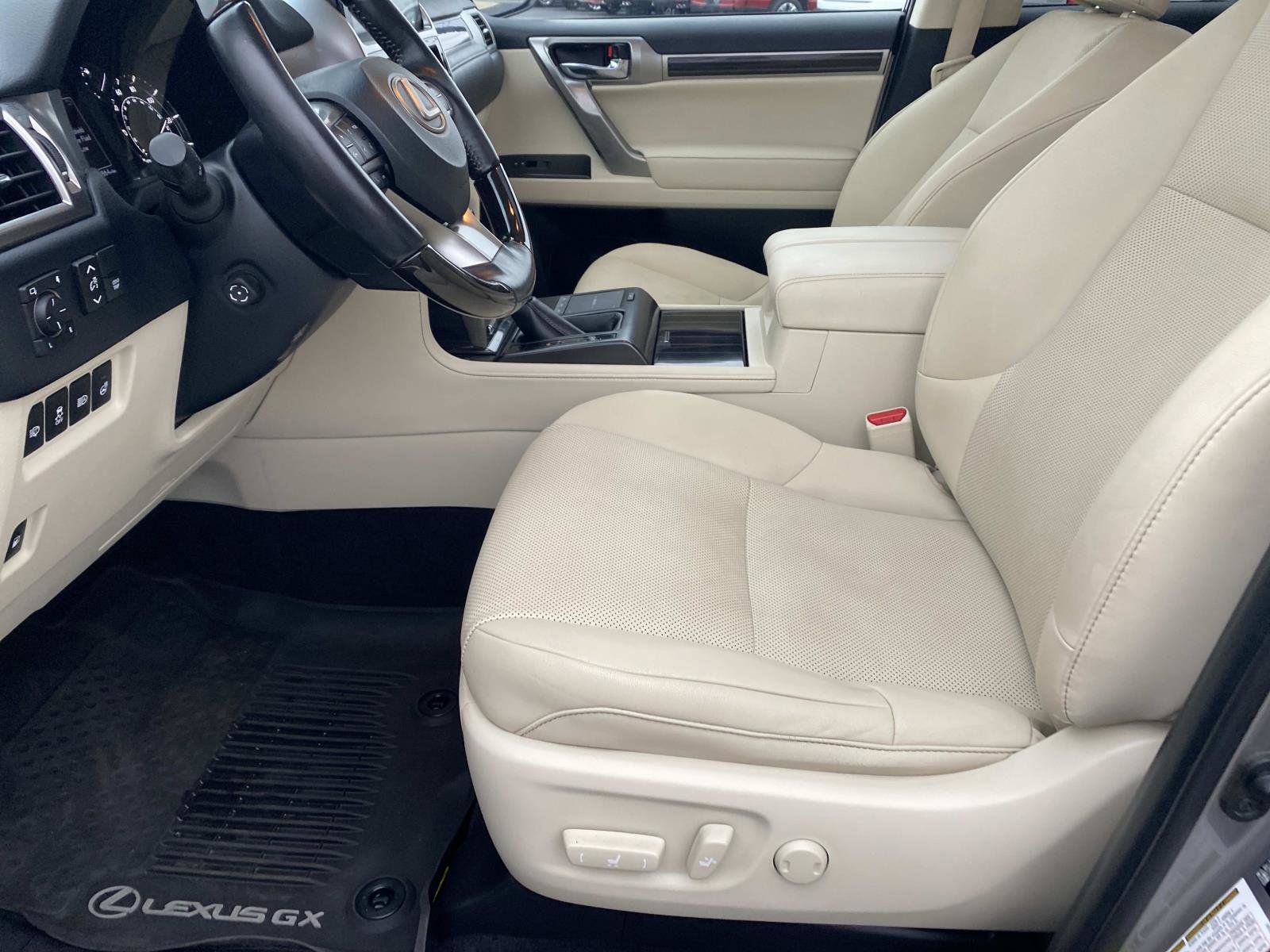 Used 2022 Lexus GX 460 Premium image 25