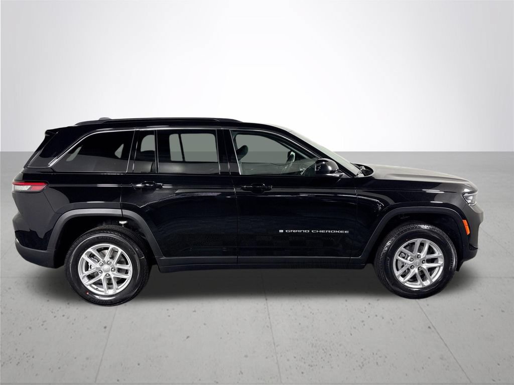 New 2026 Jeep Grand Cherokee Laredo AWD/4WD image 5