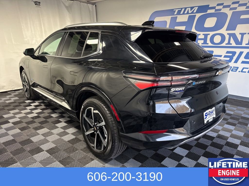 Used 2025 Chevrolet Equinox EV LT image 9