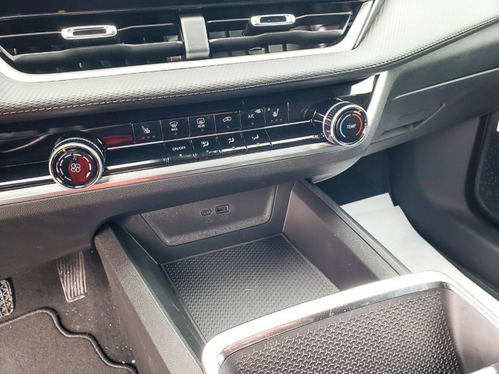 New 2026 Chevrolet Equinox LT w/ Midnight Edition image 14