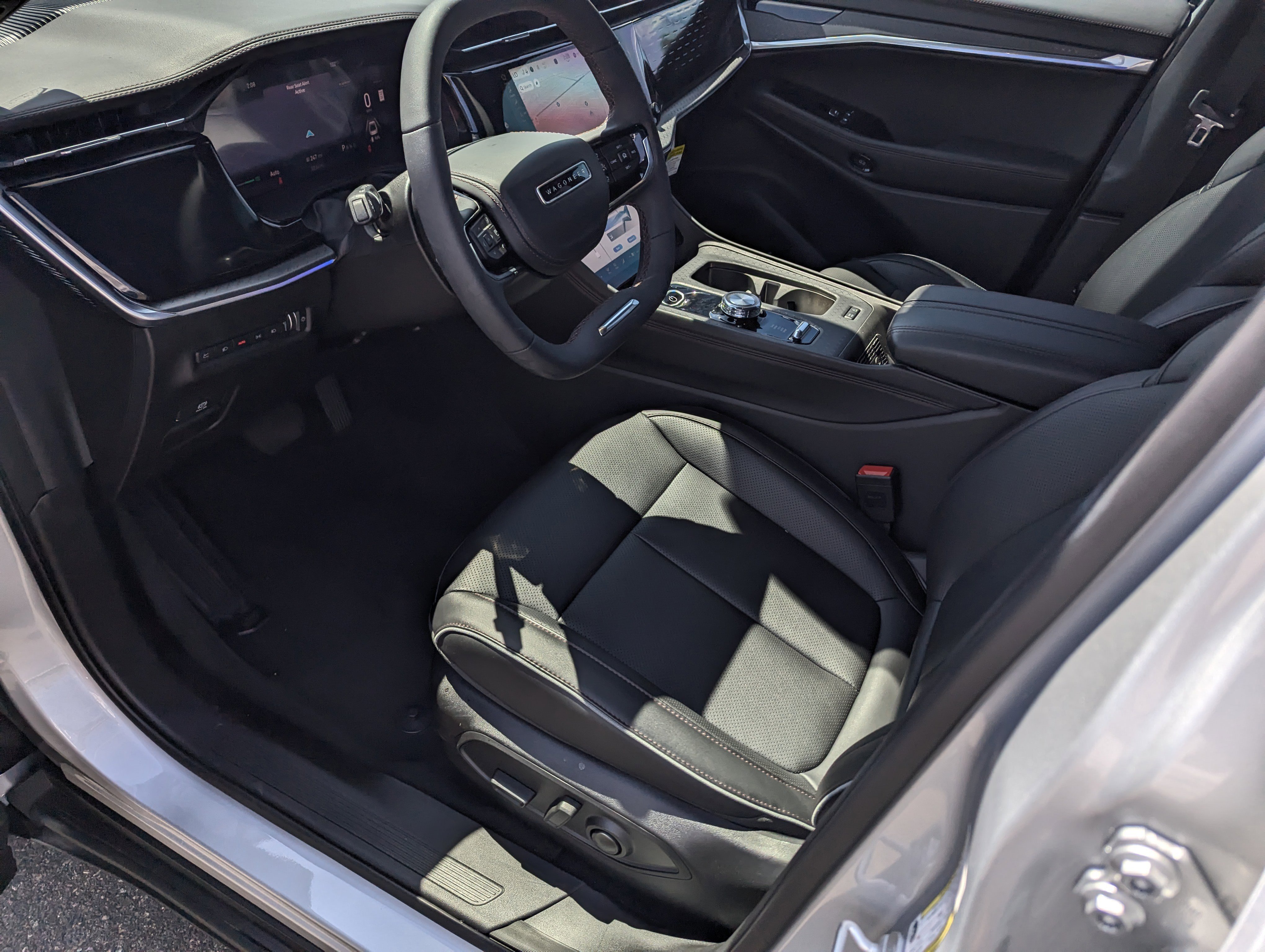 New 2025 Jeep Wagoneer Limited image 9