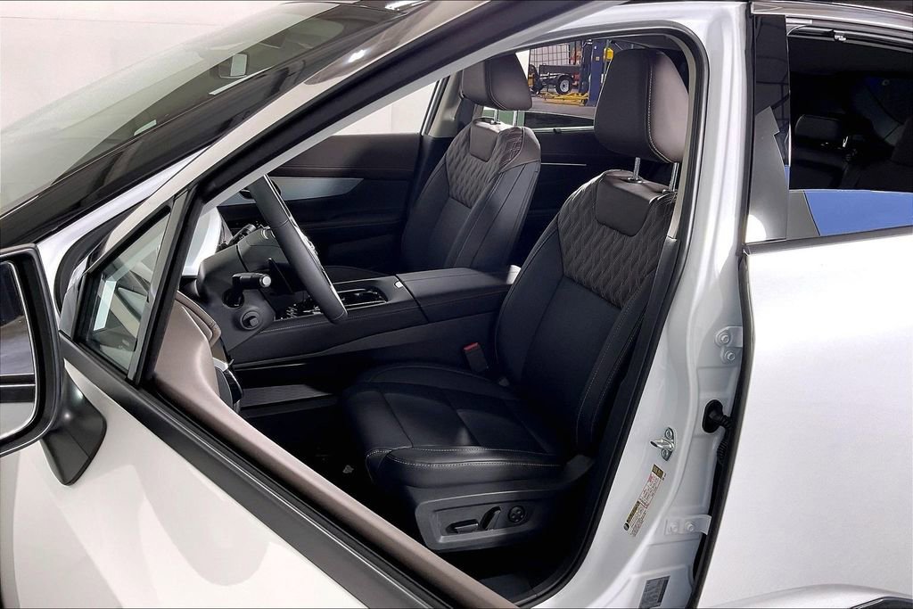 New 2026 Nissan Murano Platinum w/ Cargo Package image 14