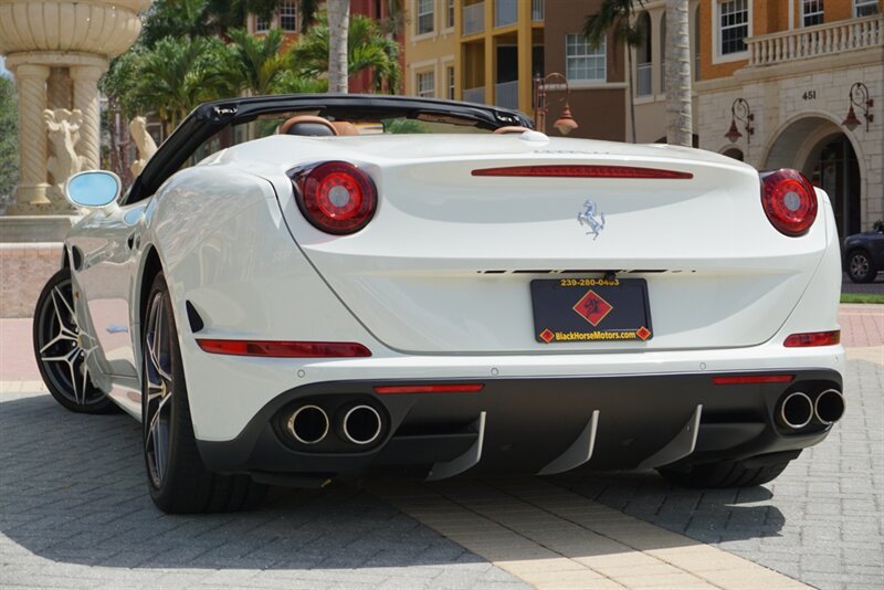Used 2017 Ferrari California T RWD image 47