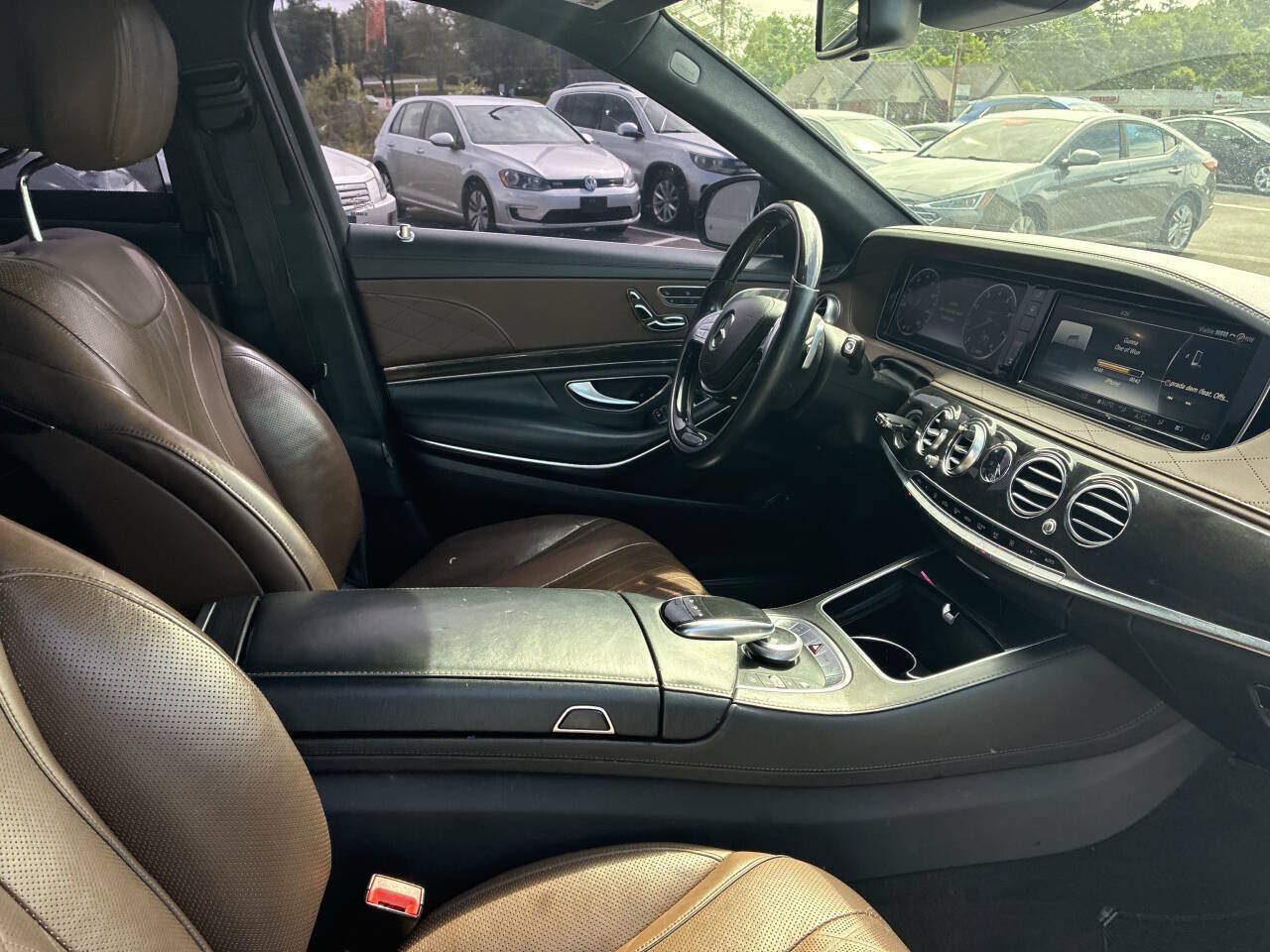 Used 2016 Mercedes-Benz S 550 4MATIC Sedan image 21