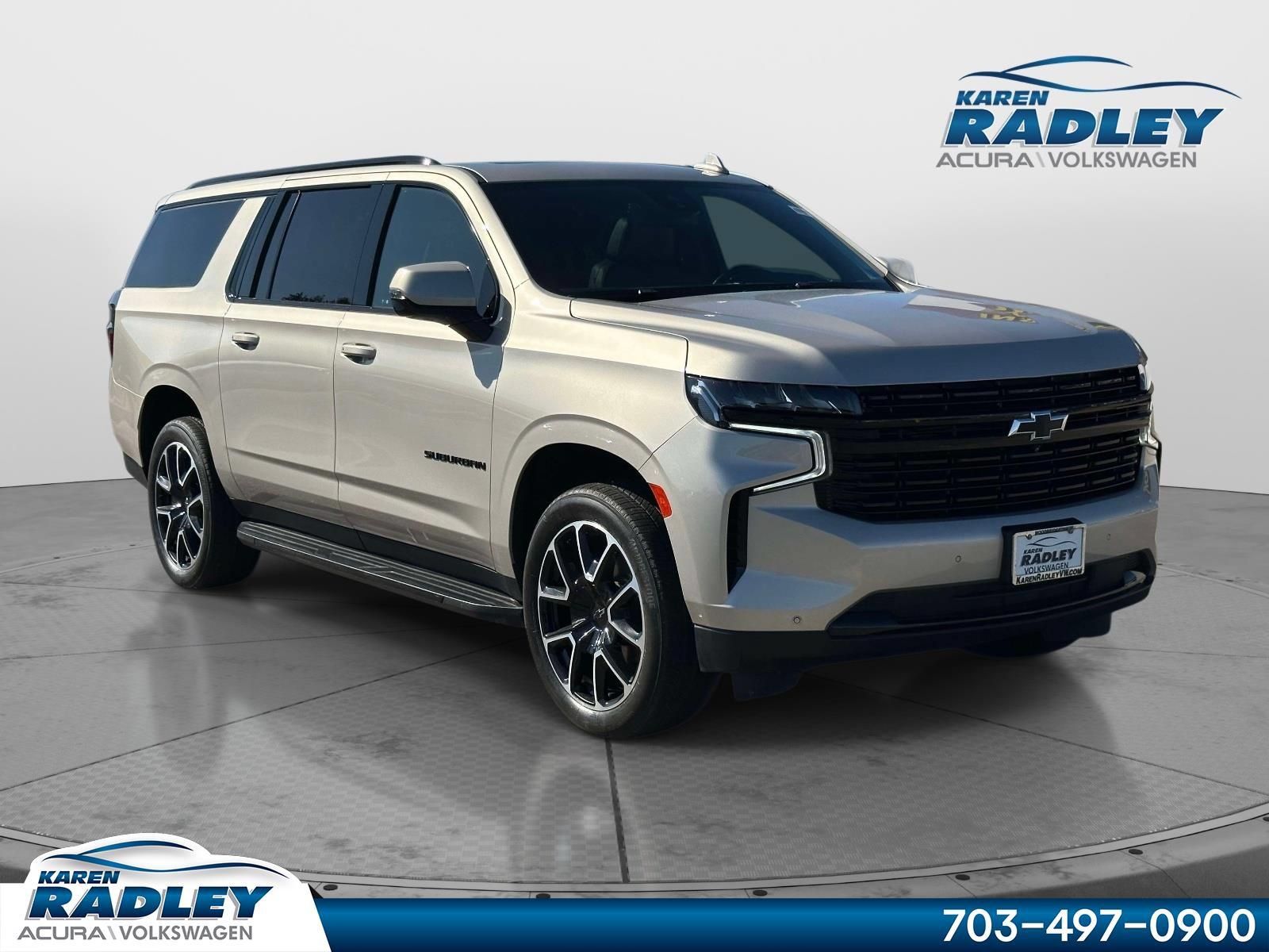 Used 2024 Chevrolet Suburban RST w/ Luxury Package AWD/4WD image 1