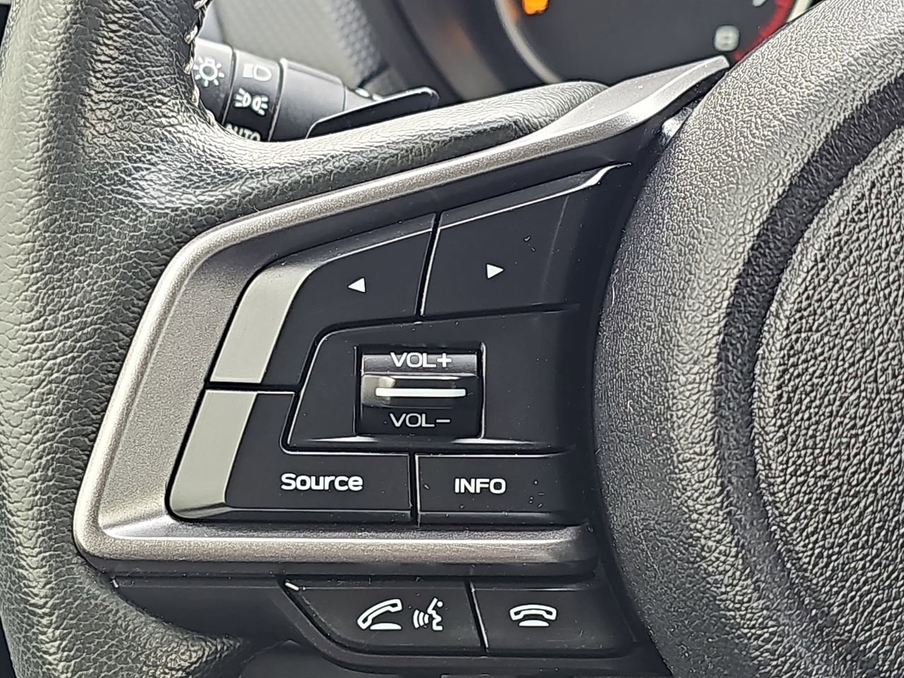 Certified 2023 Subaru Forester Limited image 22