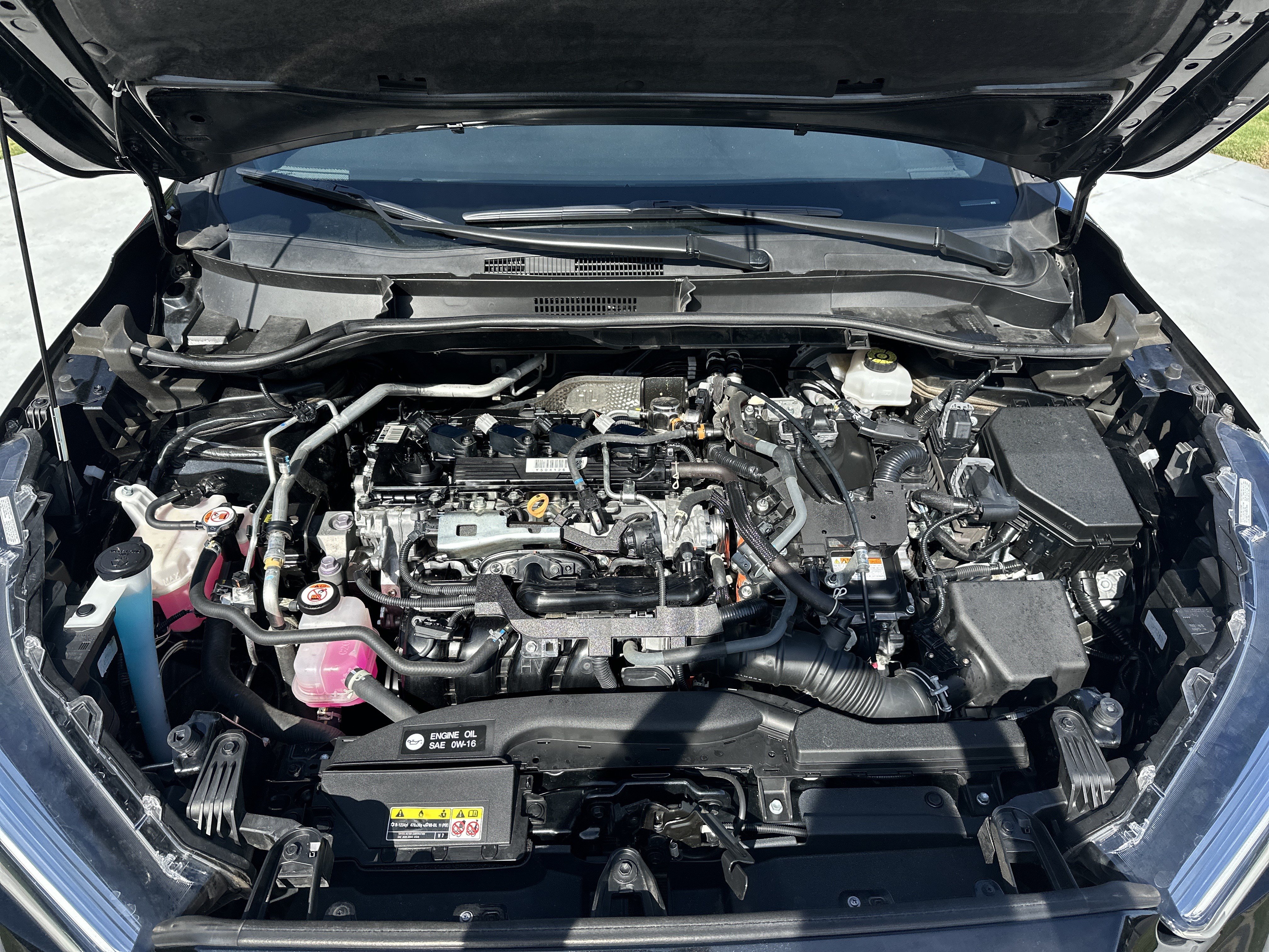 Used 2024 Toyota Corolla Cross AWD Hybrid w/ Convenience Package image 34