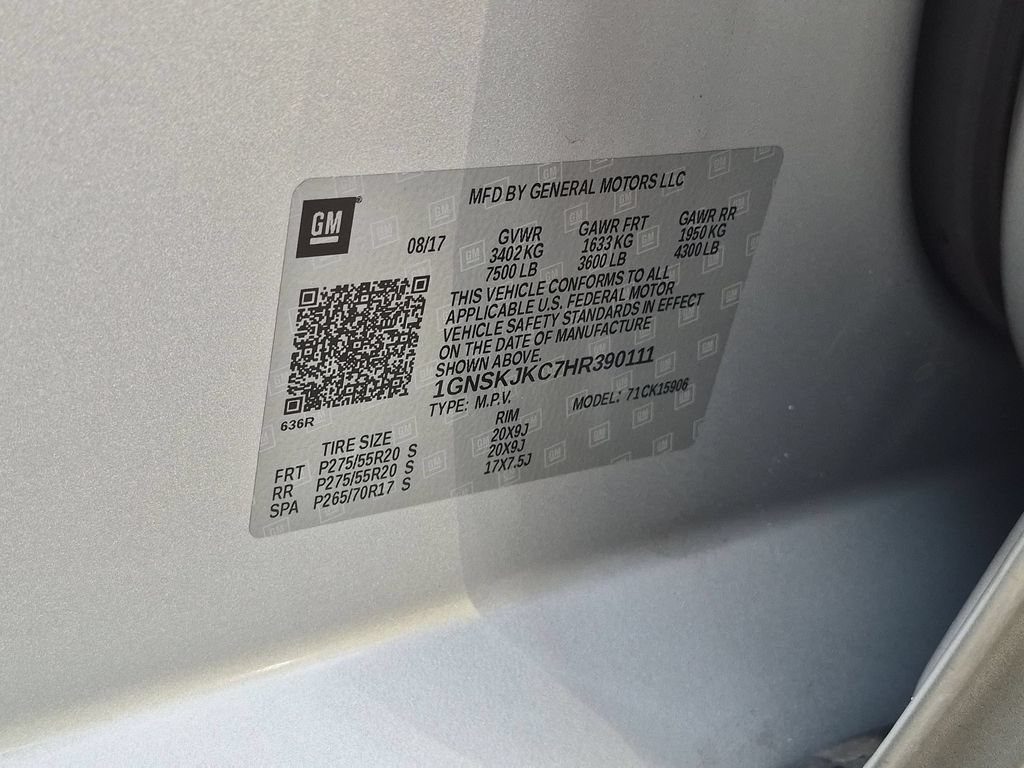 Used 2017 Chevrolet Suburban Premier AWD/4WD image 29