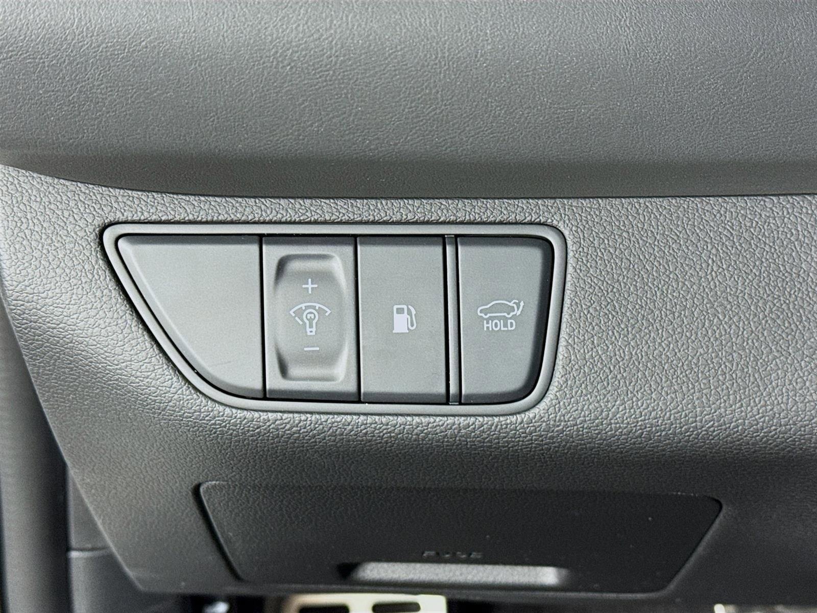 Certified 2025 Genesis G70 3.3T Advanced w/ Sport Prestige Package image 10