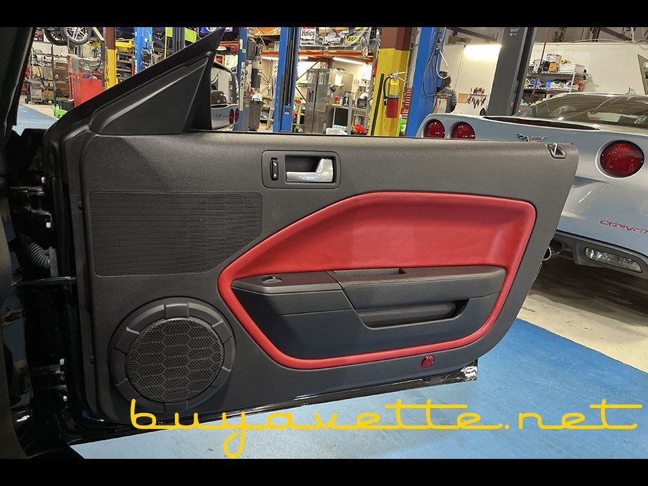 Used 2007 Ford Mustang Shelby GT500 RWD image 22