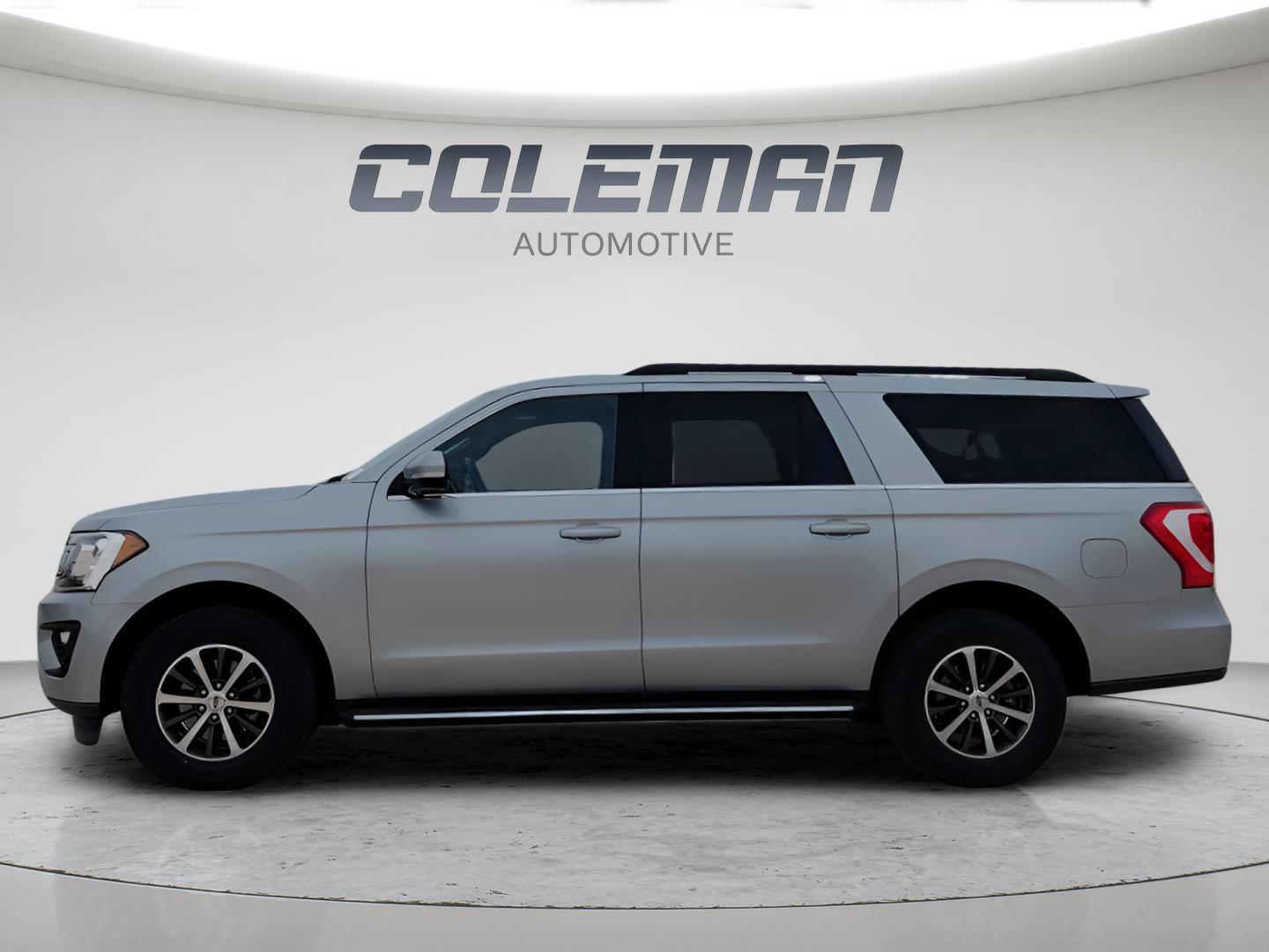 Used 2021 Ford Expedition Max XLT AWD/4WD image 2