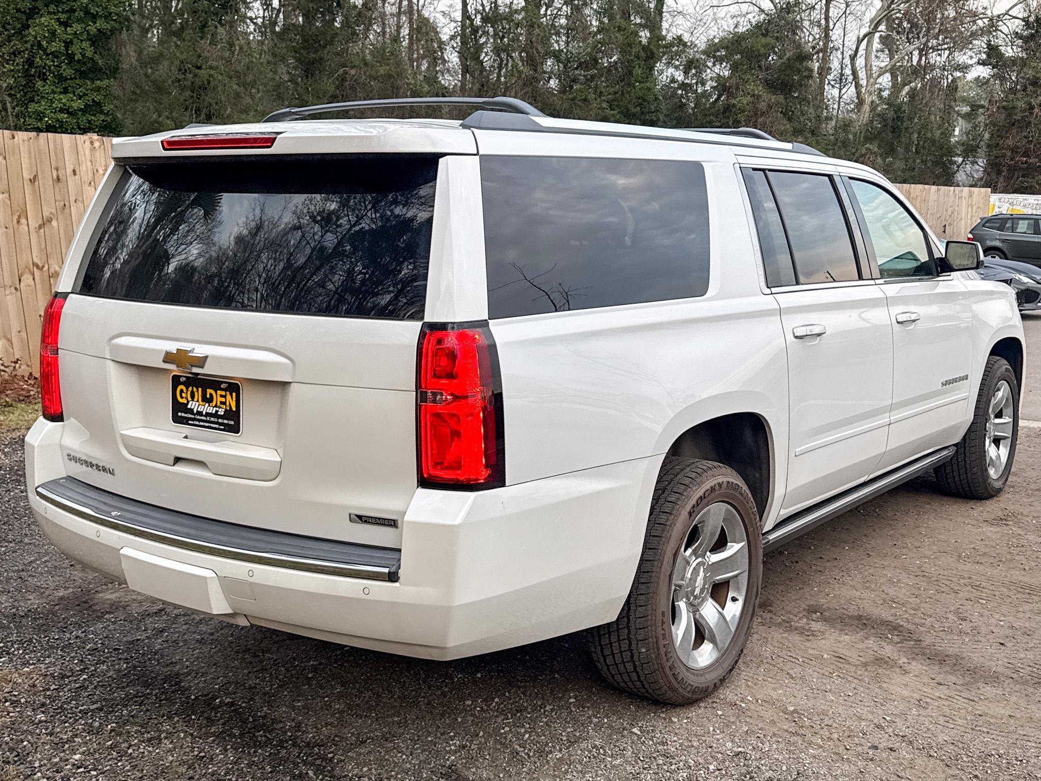 Used 2017 Chevrolet Suburban Premier AWD/4WD image 11