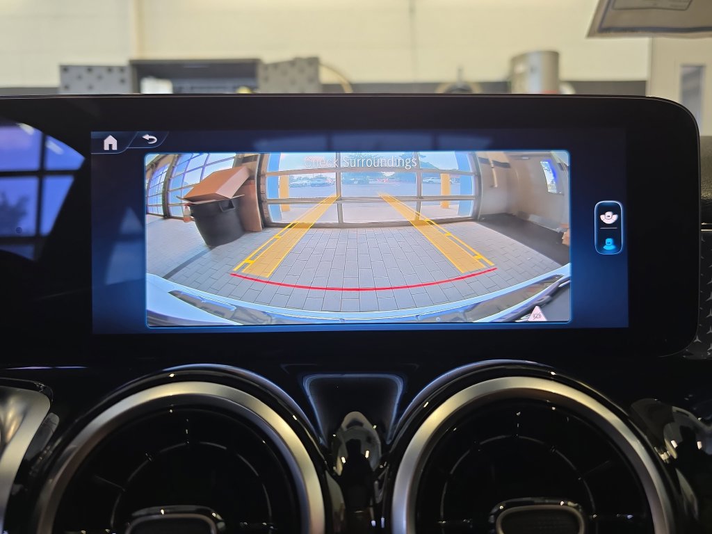 New 2026 Mercedes-Benz GLB 250 image 24