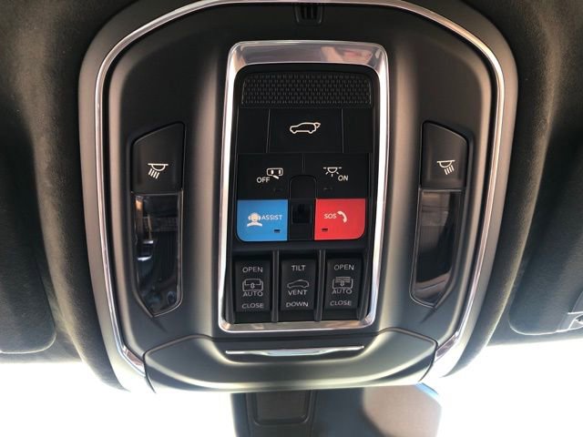 Used 2025 Jeep Grand Cherokee Summit image 29