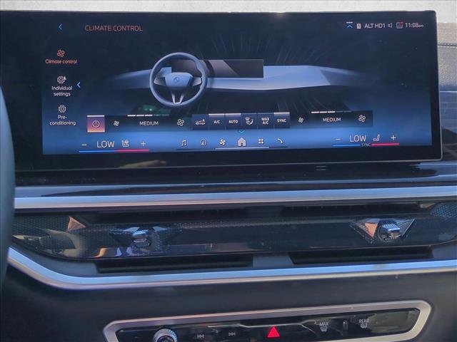 Used 2025 BMW X5 sDrive40i w/ Parking Assistance Package image 13