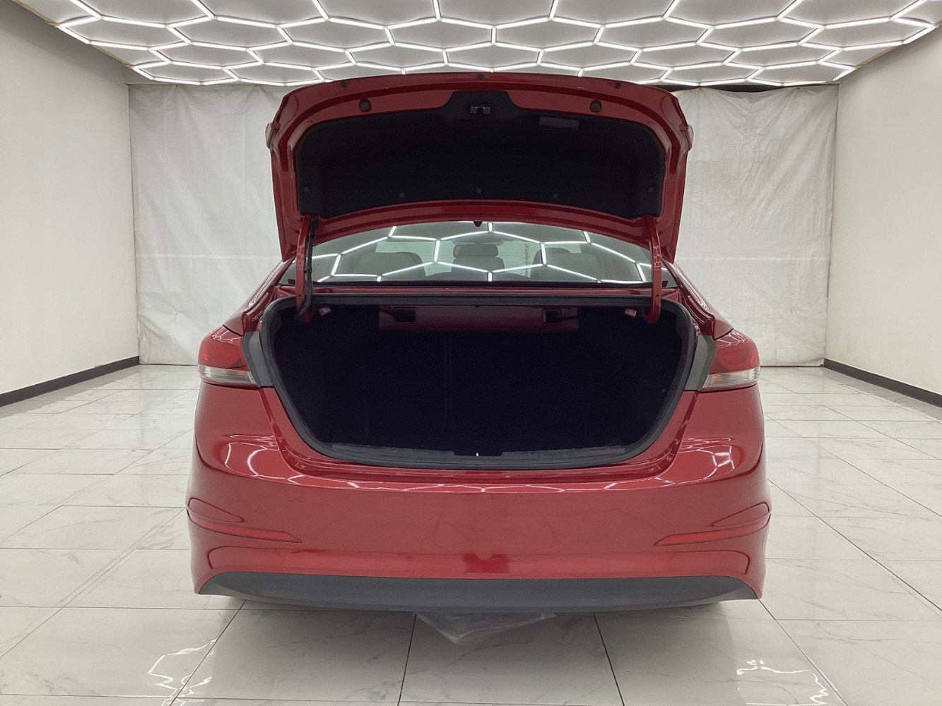 Used 2017 Hyundai Elantra Limited image 41