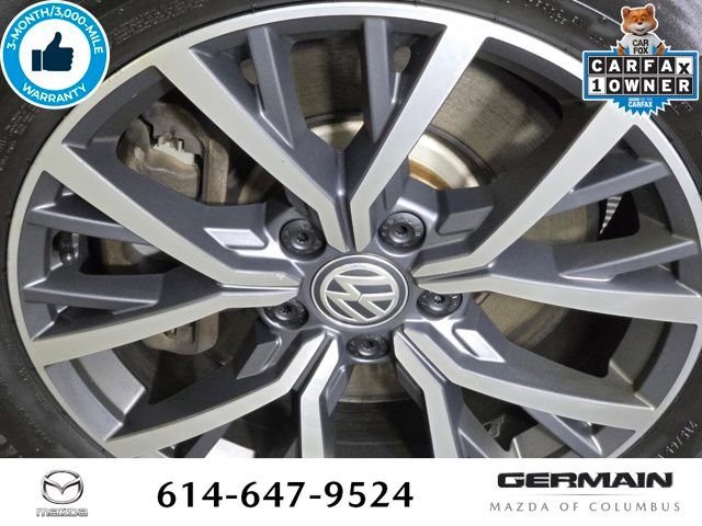 Used 2020 Volkswagen Tiguan SE w/ Panoramic Sunroof Package image 13