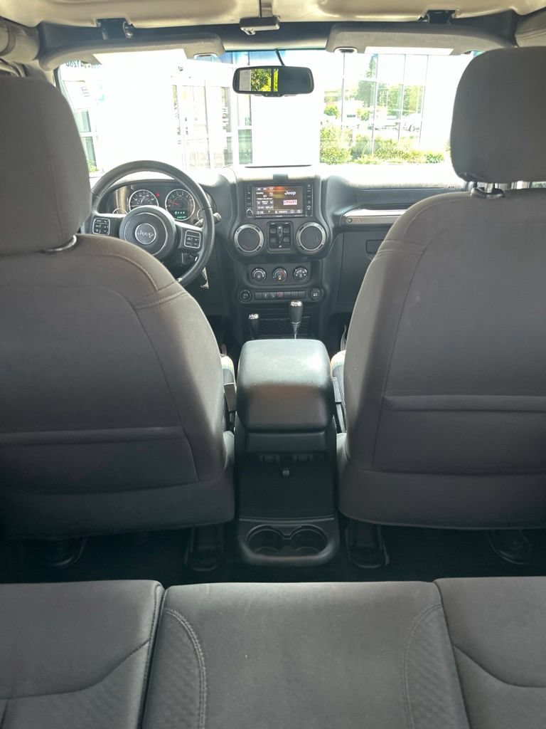 Used 2017 Jeep Wrangler Unlimited Sport AWD/4WD image 8