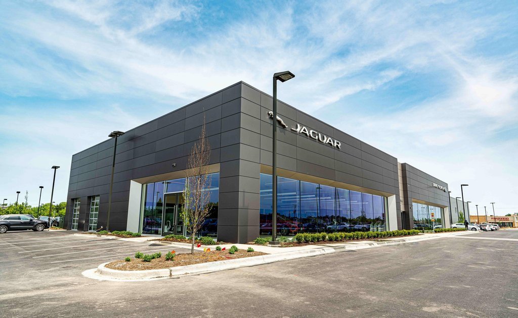 New 2026 Land Rover Range Rover Velar S image 30