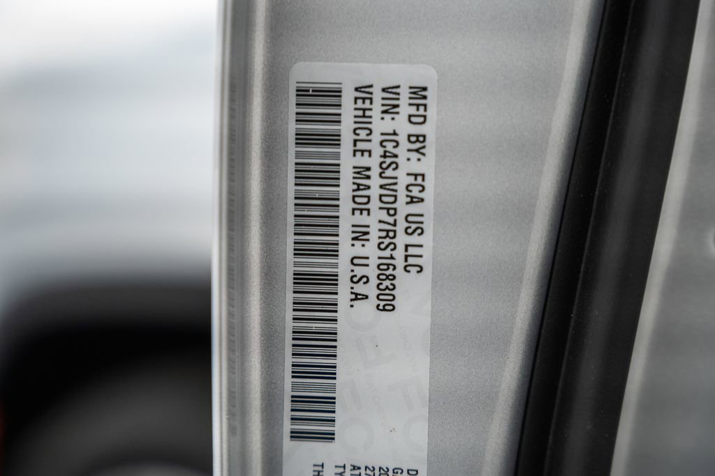 Used 2024 Jeep Wagoneer Series III AWD/4WD image 47
