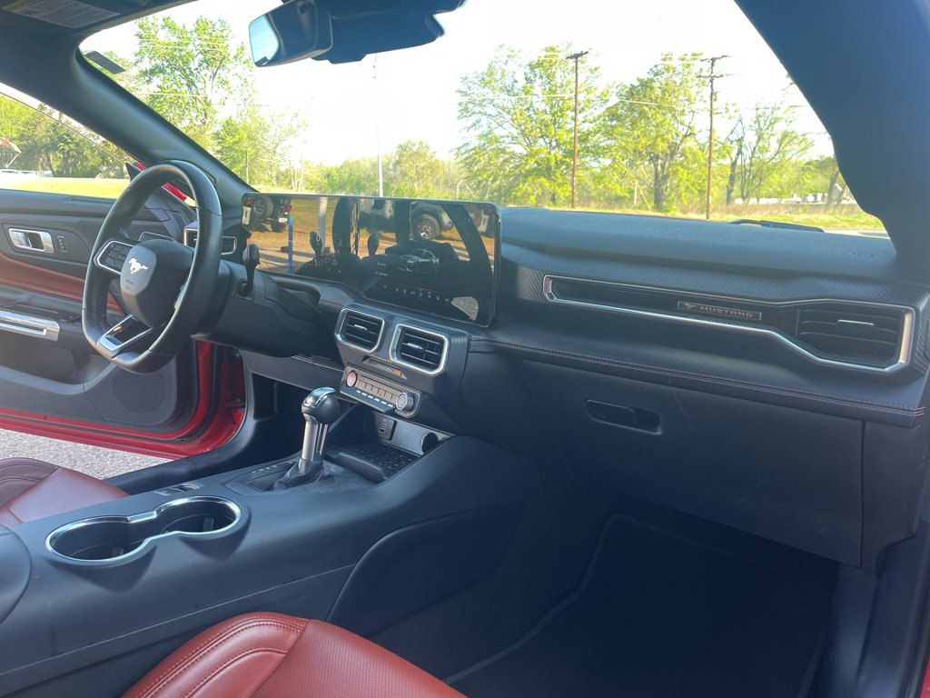 Used 2024 Ford Mustang Premium image 32