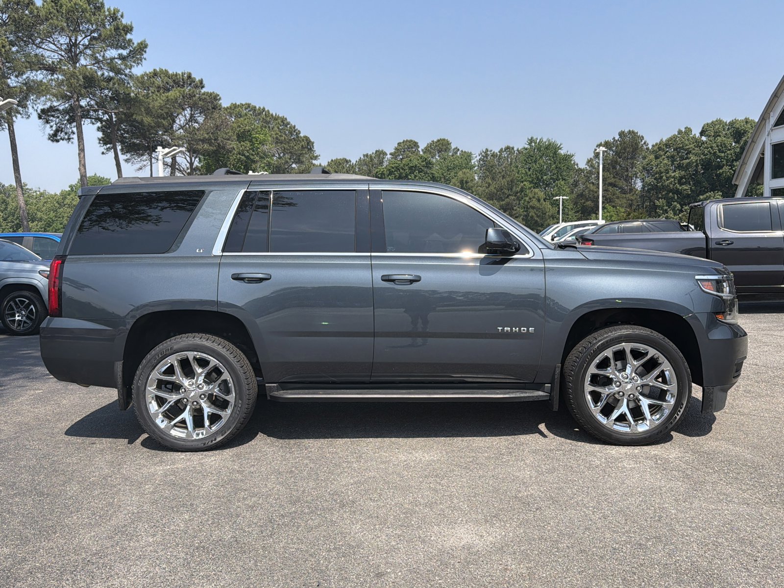Used 2020 Chevrolet Tahoe LT AWD/4WD image 13