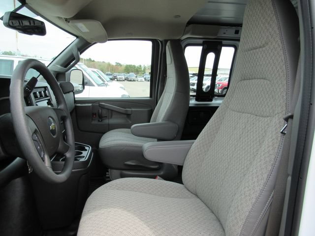 Certified 2025 Chevrolet Express 2500 Extended w/ Driver Convenience Package RWD image 12