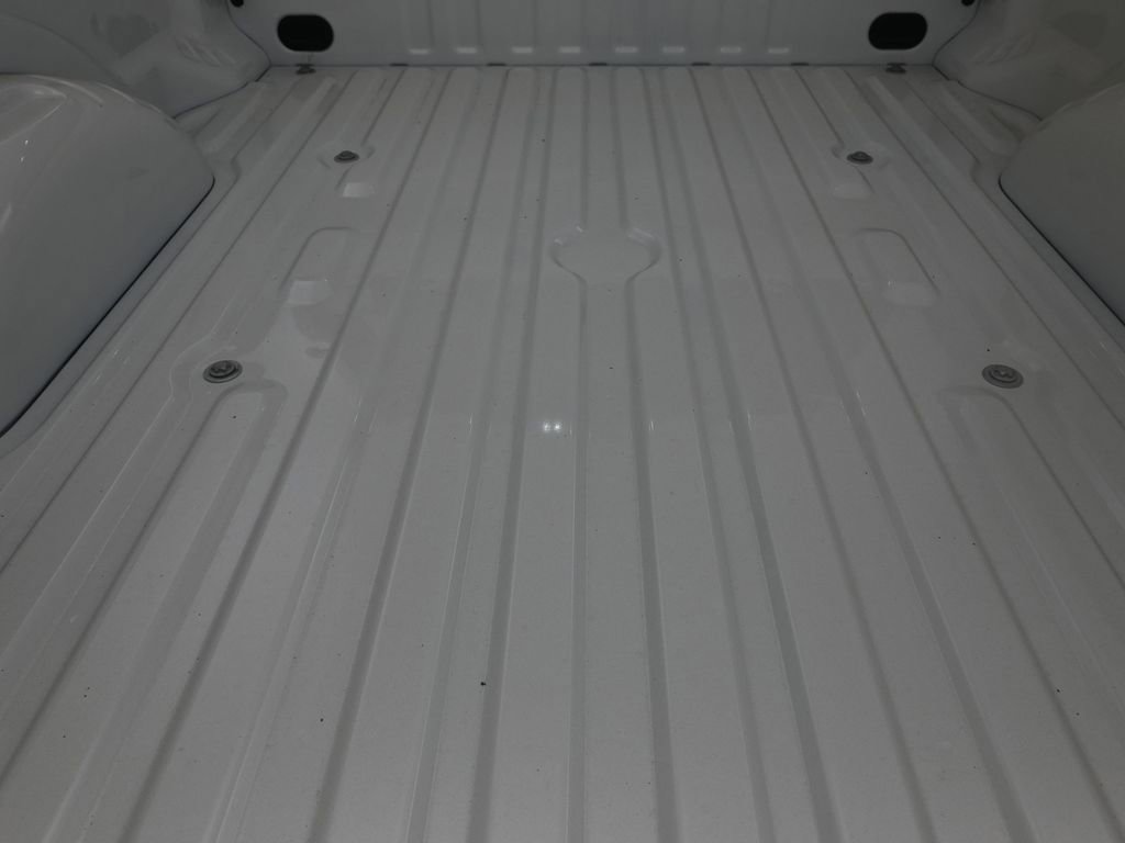 New 2026 Ford F250 Platinum w/ FX4 Off-Road Package image 10