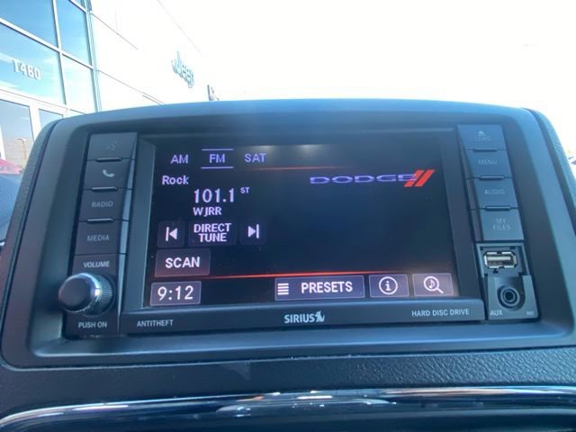 Used 2019 Dodge Grand Caravan SXT image 18