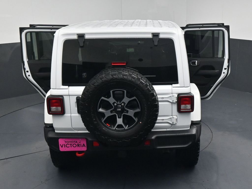Used 2022 Jeep Wrangler Unlimited Rubicon w/ Cold Weather Group AWD/4WD image 26