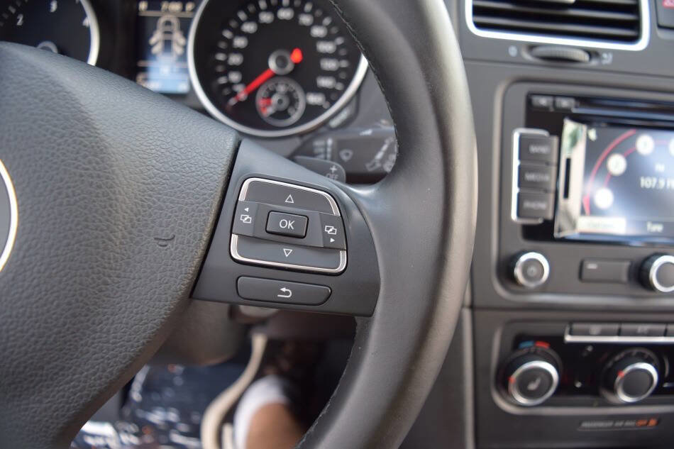 Used 2013 Volkswagen Golf TDI image 68