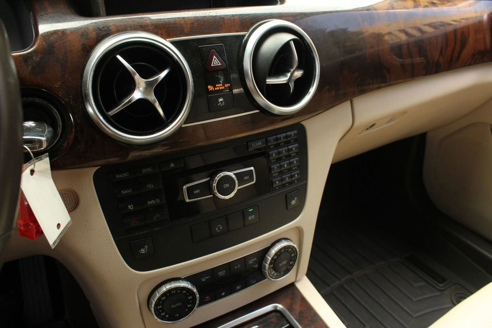 Used 2013 Mercedes-Benz GLK 350 4MATIC w/ Premium 1 Pkg w/o Sunroof image 30