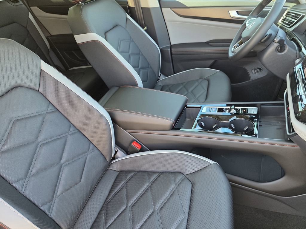 New 2026 Volkswagen Atlas Peak Edition image 11