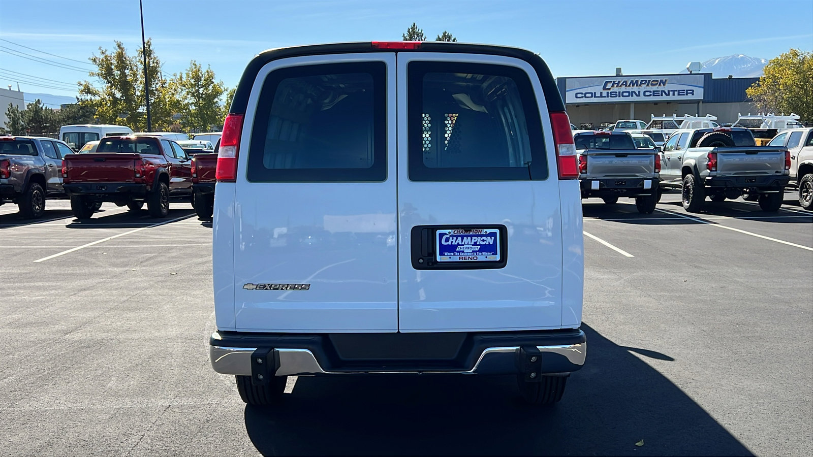 Certified 2023 Chevrolet Express 2500 w/ Driver Convenience Package image 6