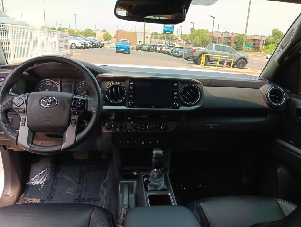 Used 2023 Toyota Tacoma TRD Off-Road w/ TRD Premium Off Road Package AWD/4WD image 12