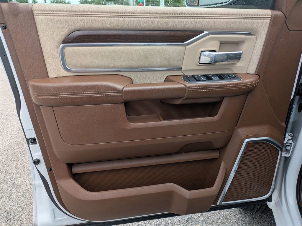 Used 2022 RAM 3500 Laramie w/ Chrome Appearance Group image 14