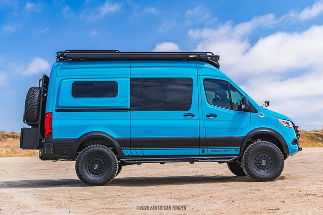 Used 2024 Mercedes-Benz Sprinter 2500 w/ Parking Package image 9