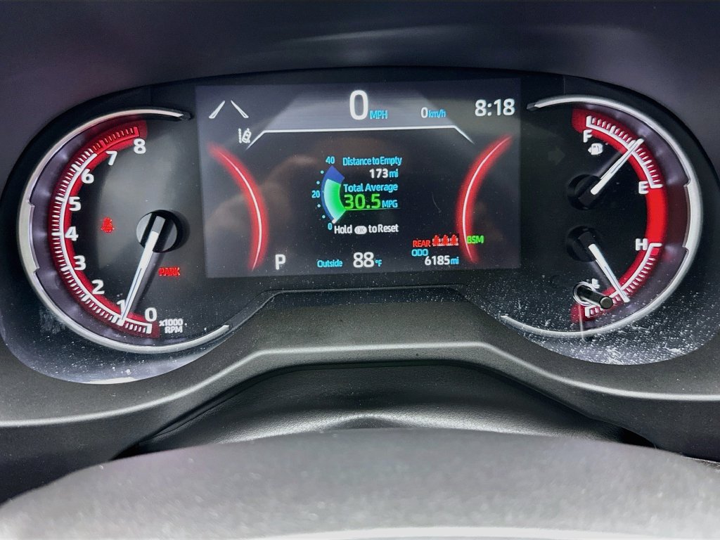 Used 2025 Toyota RAV4 XLE w/ Convenience Package AWD/4WD image 32